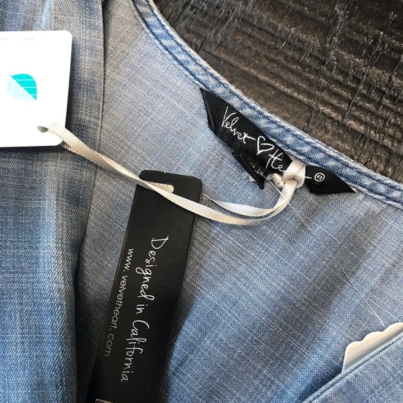 NWT VelvetHeart Chambray Top - Picture 5 of 5